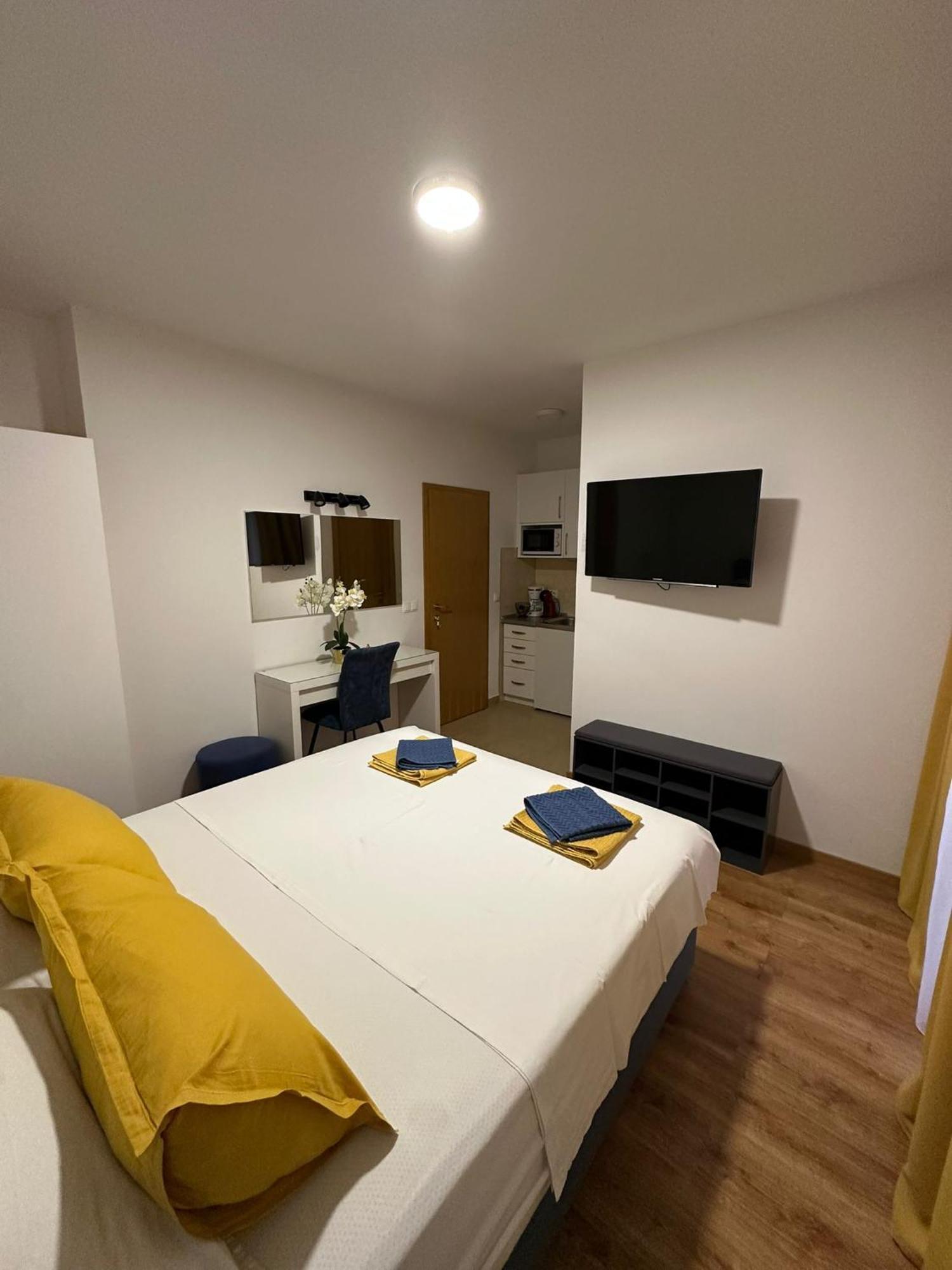 Apartmani Vice Brela Room photo